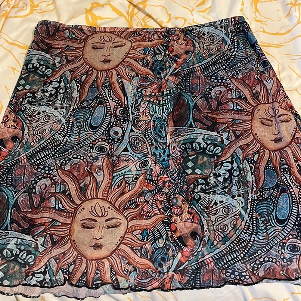 Sun short skirt with soft material never worn before